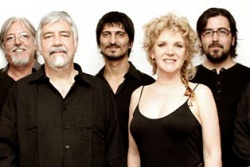 Francesca Gagnon “The Voice of Alegria” & Inti-Illimani